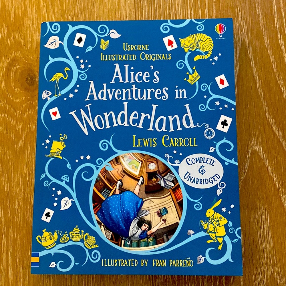 New (Special Edition)Alice’s adventures in wonderland usborne book